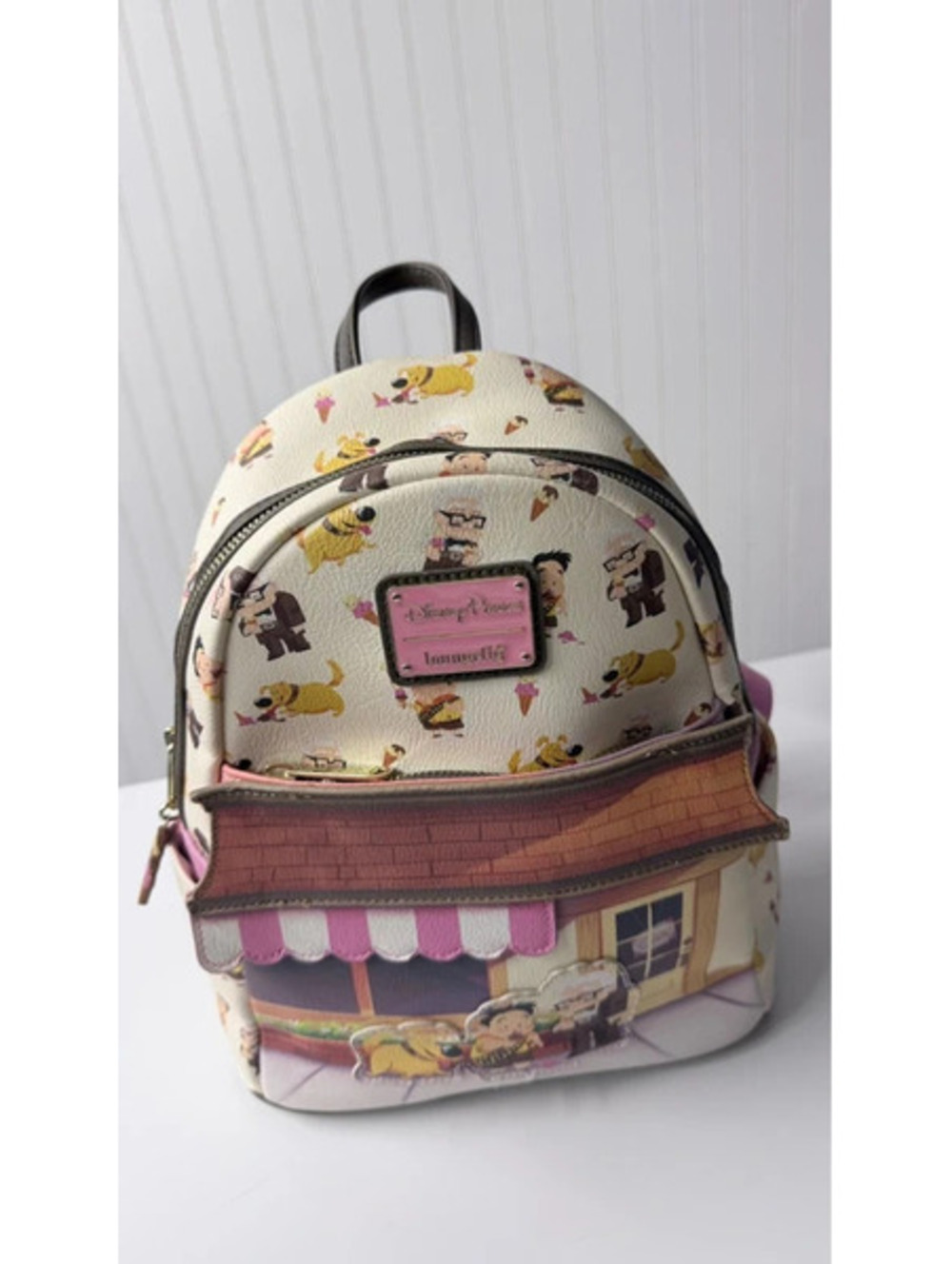 Disney parks pixar UP ice cream keychain loungefly bag Carl Ellie adventure